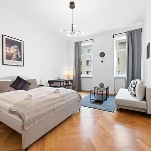Appartamento Cozy In 16th District, Vienna