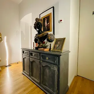 Alloggio in famiglia Direct Center-privat Rooms-5 Minutes Mariahilferstrasse, Vienna
