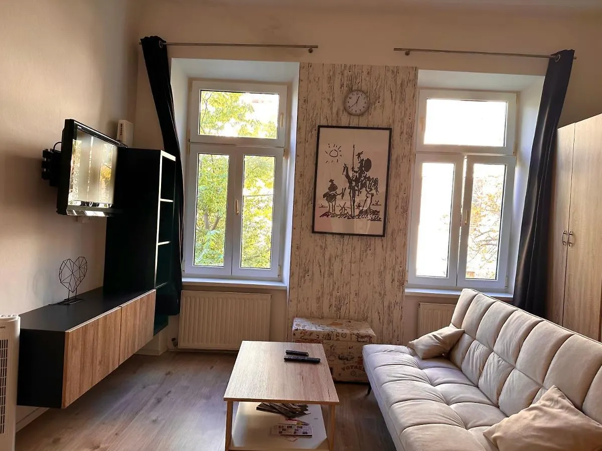 Cozy Apartment Elterleinplatz - Quiet & Close To Center  Wien